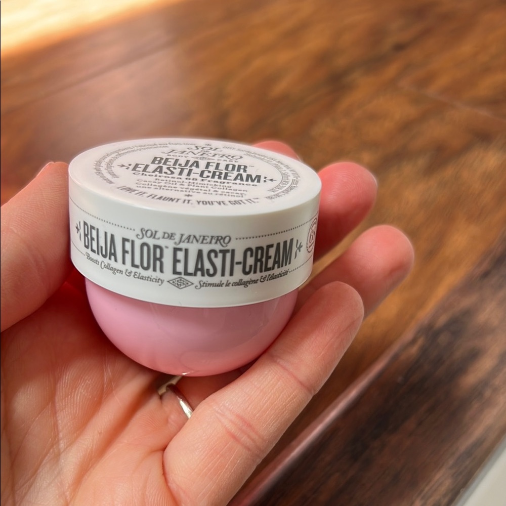 Sol de Janeiro Beija Flor Elasti-Cream